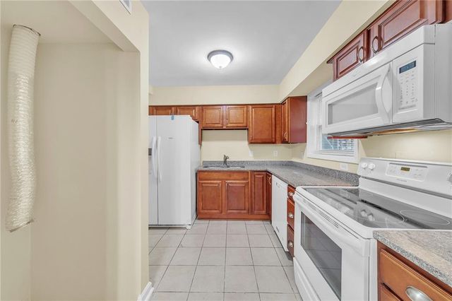 3184 Abbeywood Drive, Decatur, GA 30034