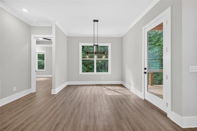 6052 Oak Hill Drive, Flowery Branch, GA 30542