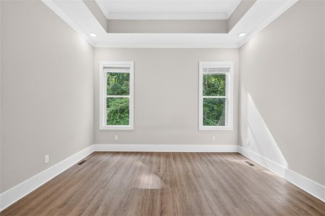 6052 Oak Hill Drive, Flowery Branch, GA 30542
