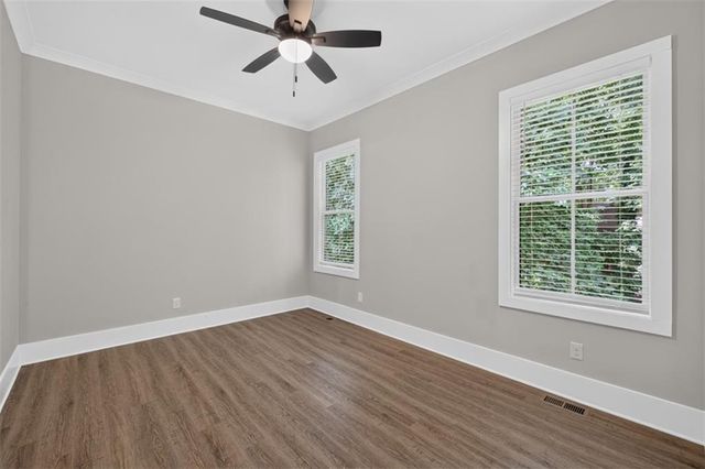 6052 Oak Hill Drive, Flowery Branch, GA 30542