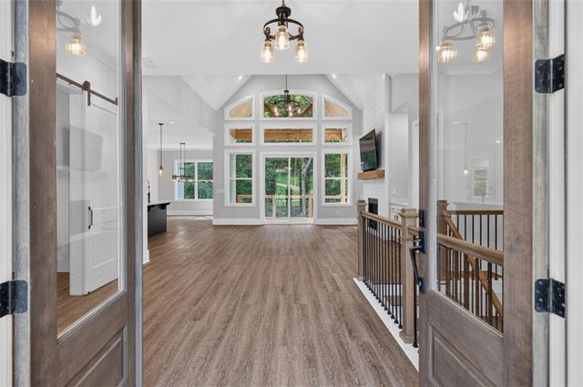 6052 Oak Hill Drive, Flowery Branch, GA 30542