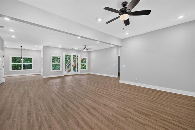6052 Oak Hill Drive, Flowery Branch, GA 30542