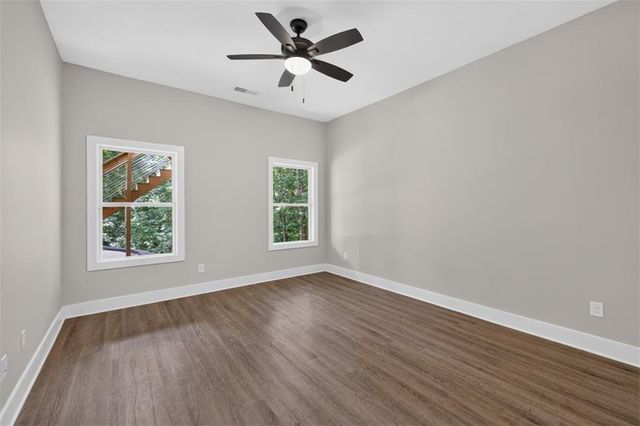 6052 Oak Hill Drive, Flowery Branch, GA 30542