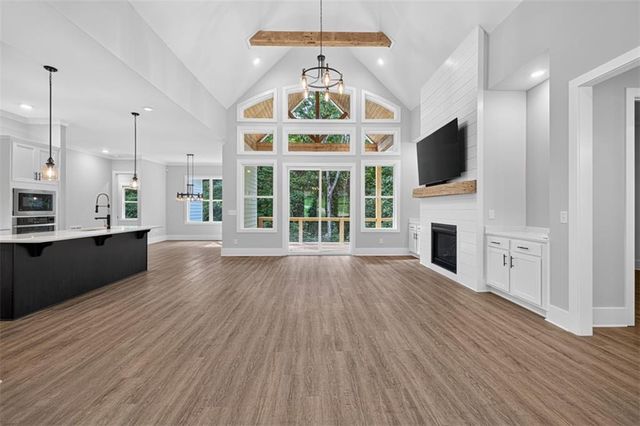 6052 Oak Hill Drive, Flowery Branch, GA 30542