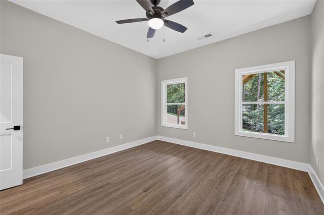 6052 Oak Hill Drive, Flowery Branch, GA 30542