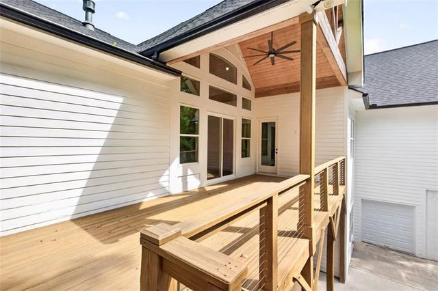 6052 Oak Hill Drive, Flowery Branch, GA 30542