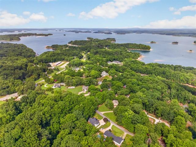 6052 Oak Hill Drive, Flowery Branch, GA 30542
