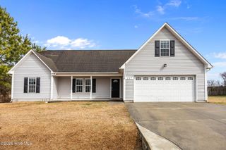 107 Killis Boulevard, Richlands, NC 28574