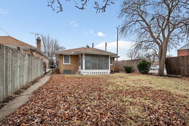 5840 N Kimball Avenue, Chicago, IL 60659