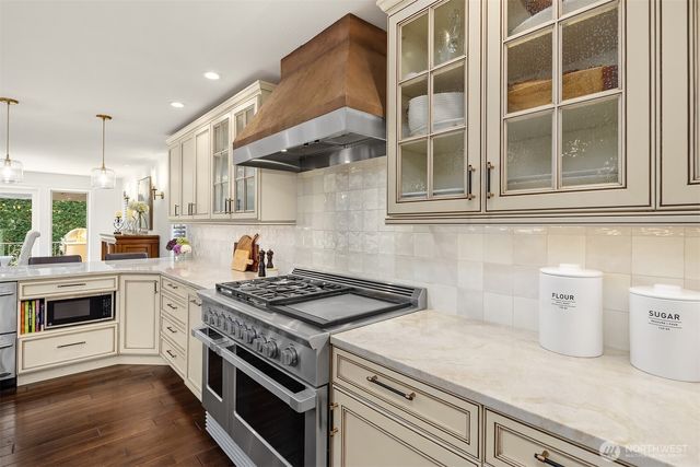 237 7th Avenue, Kirkland, WA 98033