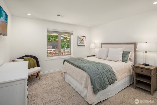 237 7th Avenue, Kirkland, WA 98033