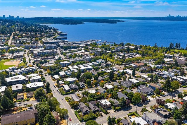 237 7th Avenue, Kirkland, WA 98033