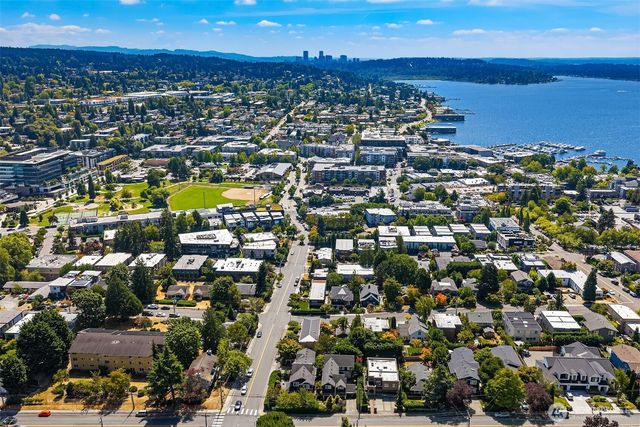 237 7th Avenue, Kirkland, WA 98033
