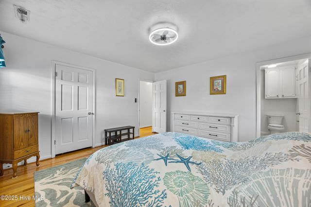 603 Oakwood Avenue, Jacksonville, NC 28546