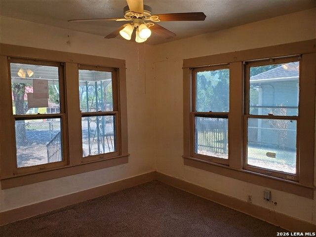 114 Thompson Place, San Antonio, TX 78225