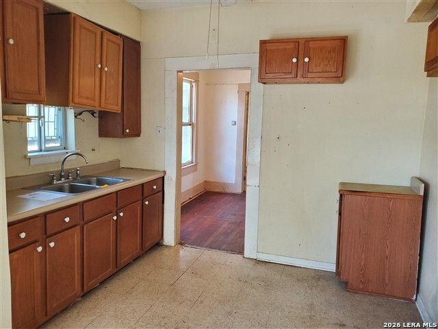 114 Thompson Place, San Antonio, TX 78225