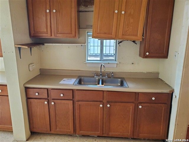 114 Thompson Place, San Antonio, TX 78225