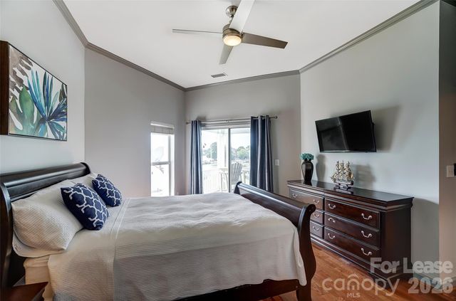 1339 Torrence Circle, Davidson, NC 28036