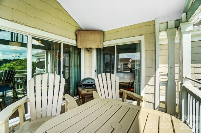 1339 Torrence Circle, Davidson, NC 28036