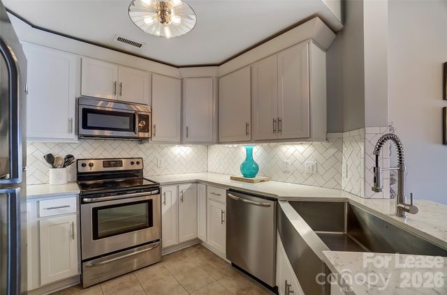 1339 Torrence Circle, Davidson, NC 28036
