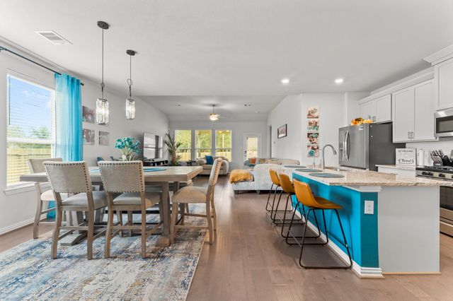 7054 Terra Drive, Manvel, TX 77578
