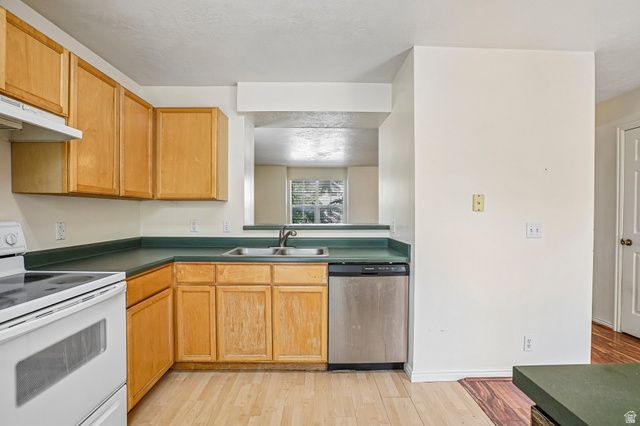 5741 W LOCH RAVEN CT, West Valley City, UT 84128