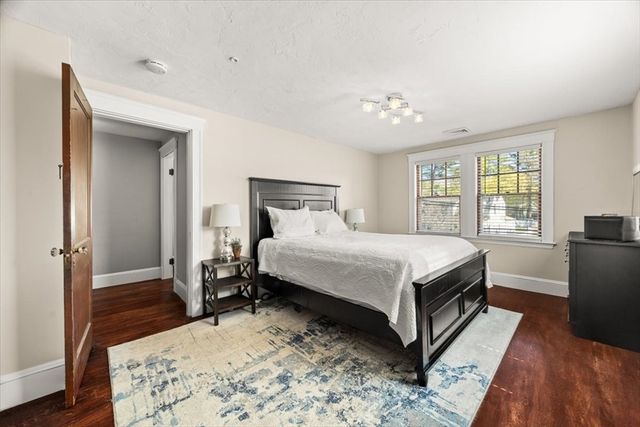 29 Pine Circle, Weymouth, MA 02190