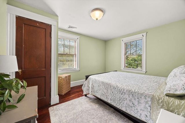 29 Pine Circle, Weymouth, MA 02190