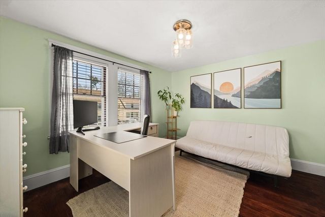 29 Pine Circle, Weymouth, MA 02190