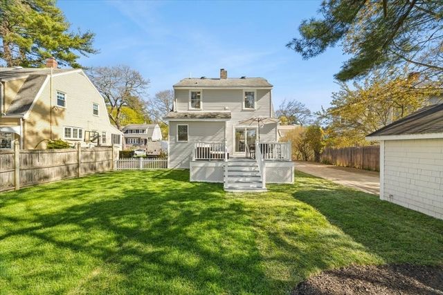 29 Pine Circle, Weymouth, MA 02190