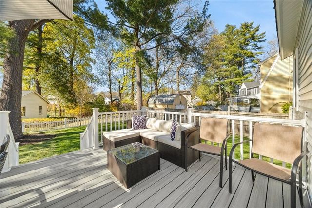 29 Pine Circle, Weymouth, MA 02190