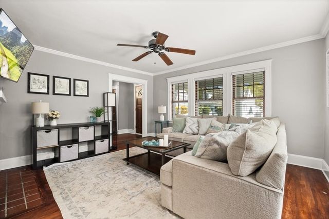 29 Pine Circle, Weymouth, MA 02190