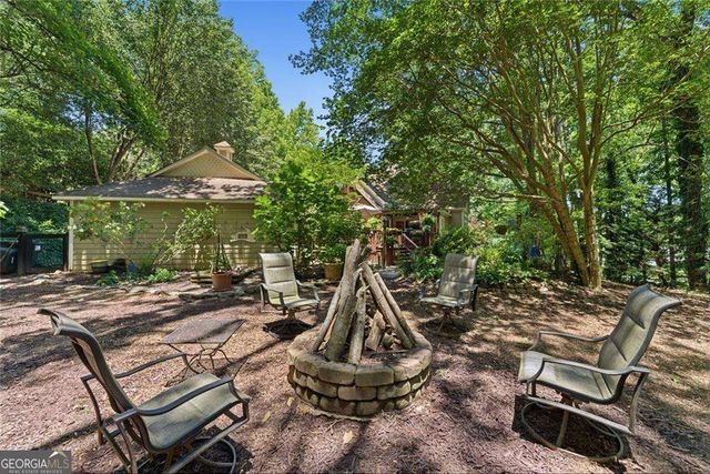 1042 Bailey Road, Woodstock, GA 30188