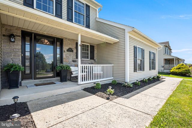 108 DOGWOOD DR, Bernville, PA 19506