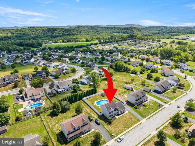 108 DOGWOOD DR, Bernville, PA 19506