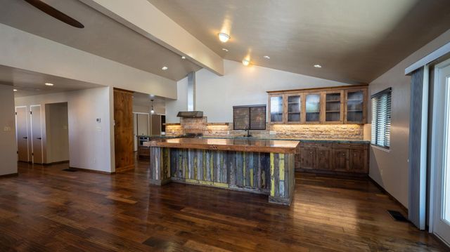 118 Main St, Murphys, CA 95247