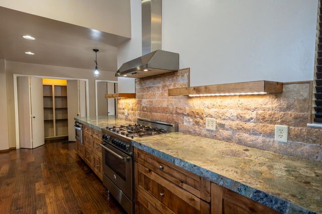 118 Main St, Murphys, CA 95247