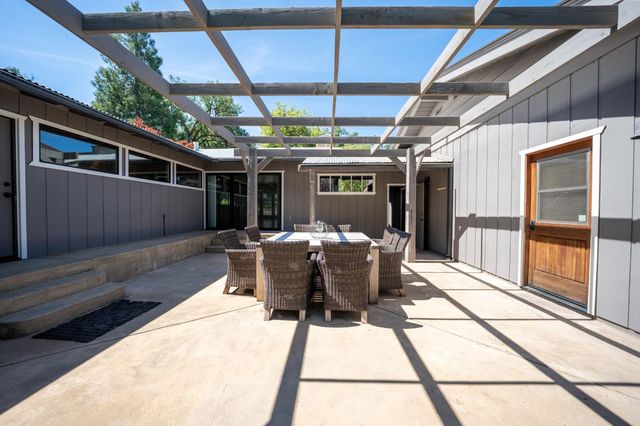 118 Main St, Murphys, CA 95247