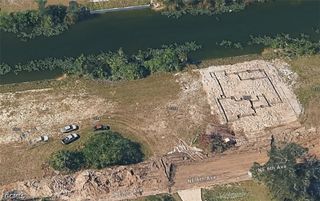 1214 NE 6th AVE, Cape Coral, FL 33909