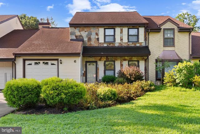 6 WHITEMARSH CT, Dover, DE 19904