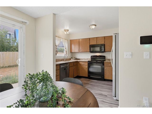 4100 S Laredo Way, Aurora, CO 80013
