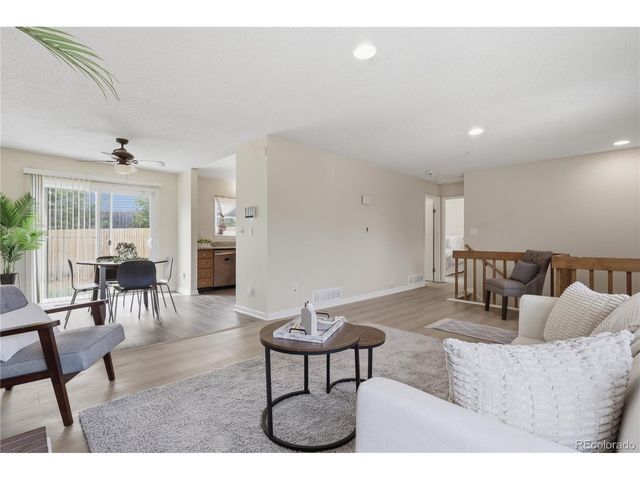 4100 S Laredo Way, Aurora, CO 80013