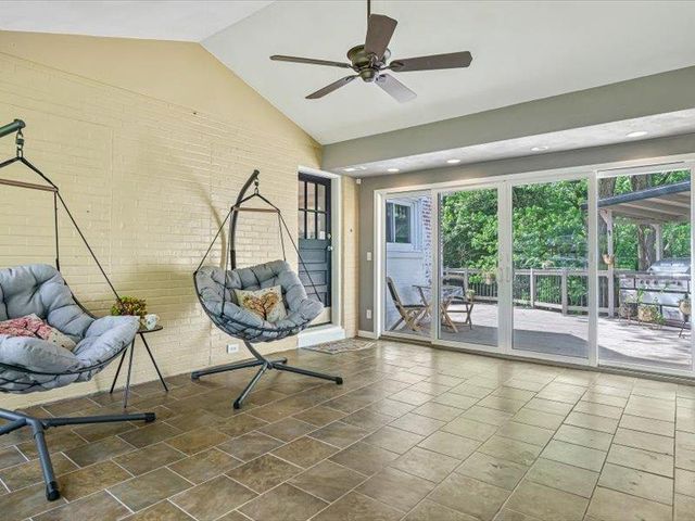 211 Country Club Lane, Belleville, IL 62223