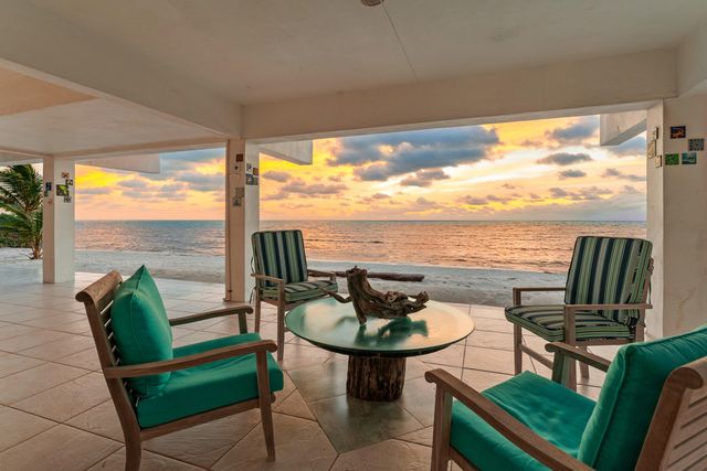 133 Sunset Drive, Lower Matecumbe, FL 33036