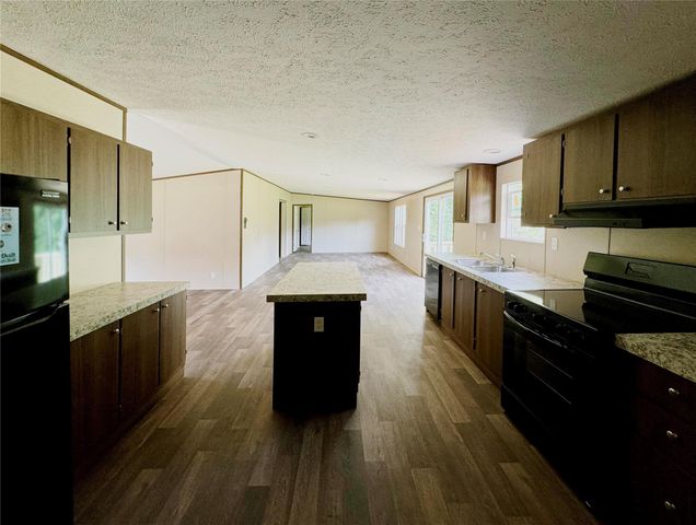 26817 Long Street, Splendora, TX 77372