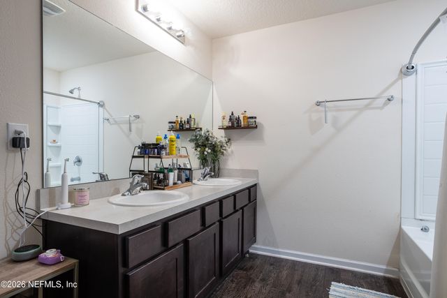 6107 BLACK STALLION Drive, Jacksonville, FL 32234