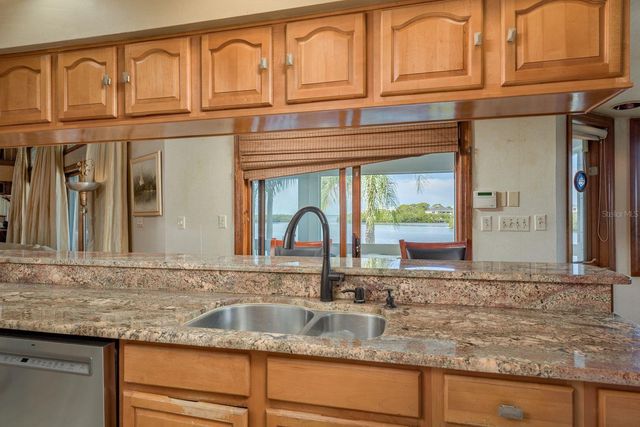 600 SOUNDVIEW DRIVE, Palm Harbor, FL 34683