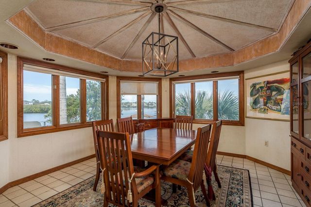 600 SOUNDVIEW DRIVE, Palm Harbor, FL 34683