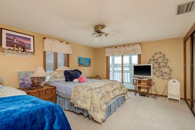 600 SOUNDVIEW DRIVE, Palm Harbor, FL 34683