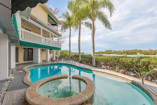 600 SOUNDVIEW DRIVE, Palm Harbor, FL 34683